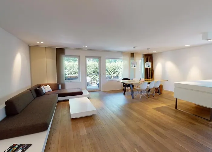 Designer-Loft Mit Whirlpool